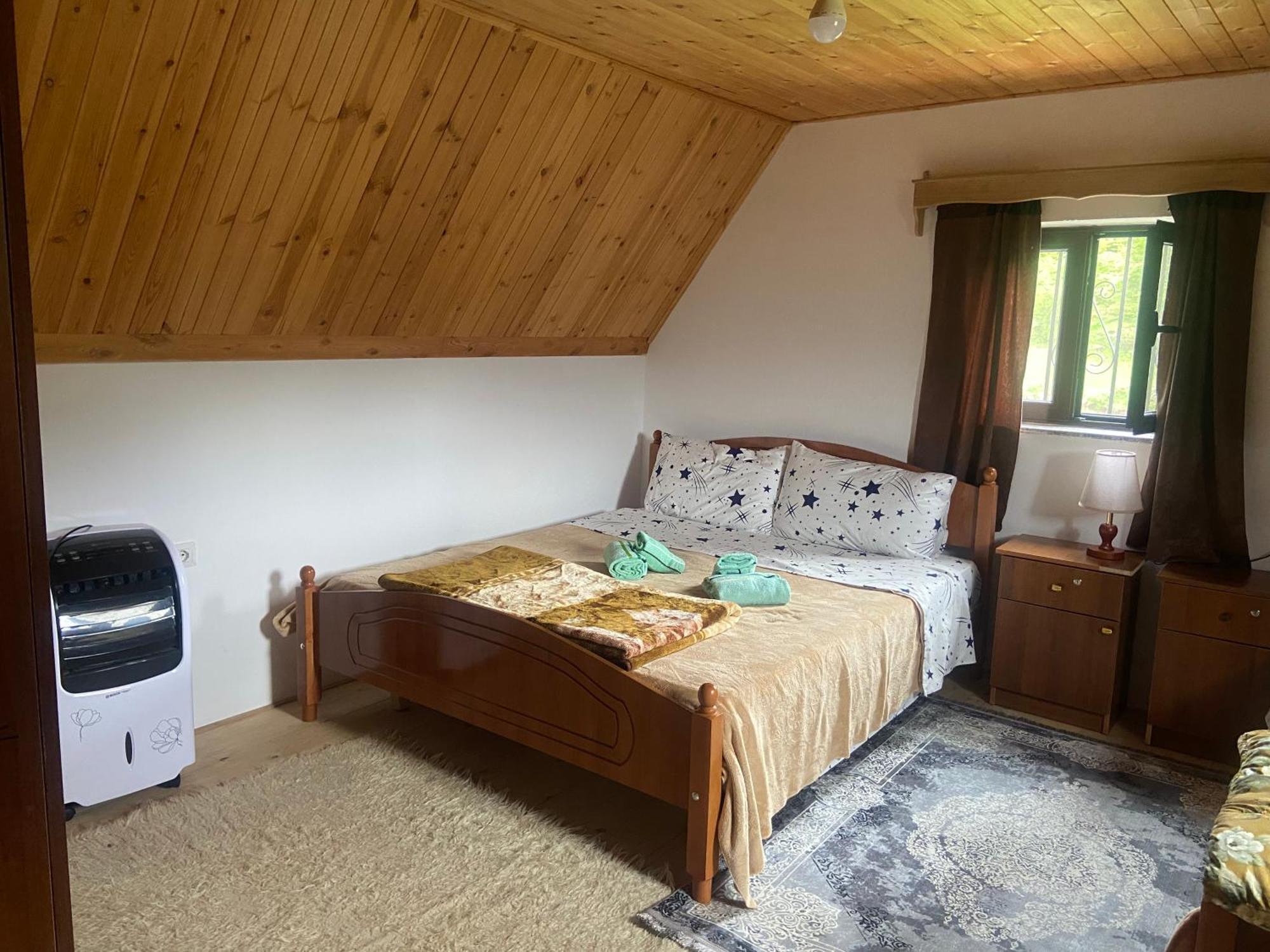 Guesthouse Freskia Theth Ngoại thất bức ảnh